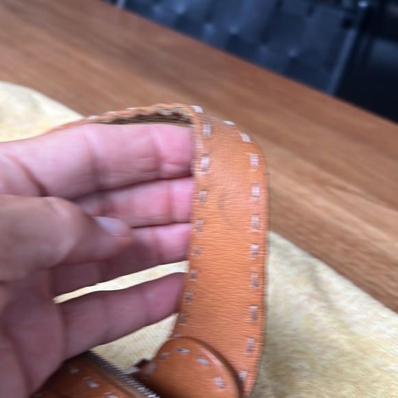 FENDI LEATHER HOBO BAG - Picture 9 of 10